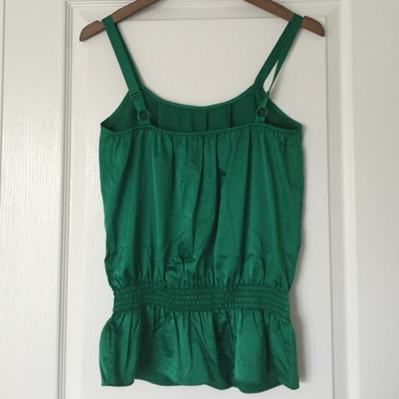 LIMITED EMERALD GREEN PLEATED PEPLUM TANK - Picture 2 of 4